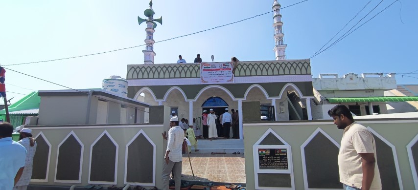 A 120 Square Meter Mosque