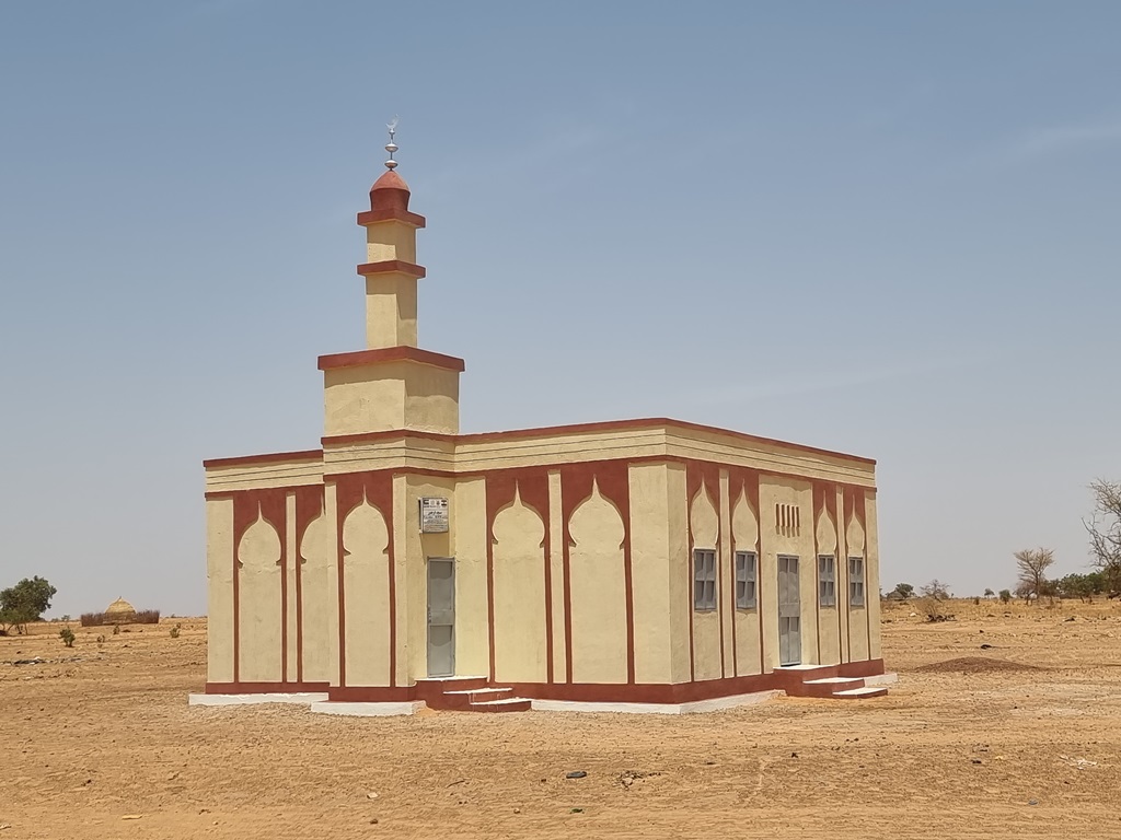 مسجد 600 متر مربع